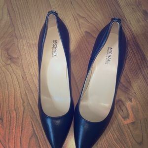 Micheal kors heels